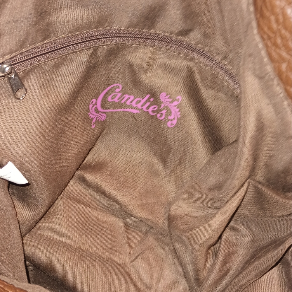 Brown Leather Lrg Hobo Style Crossbody By. Candies - Picture 7 of 7